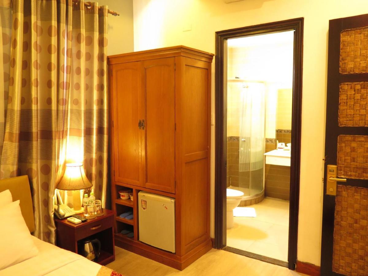 Sunflowers Hotel Airport Ho Chi Minh City Exterior photo