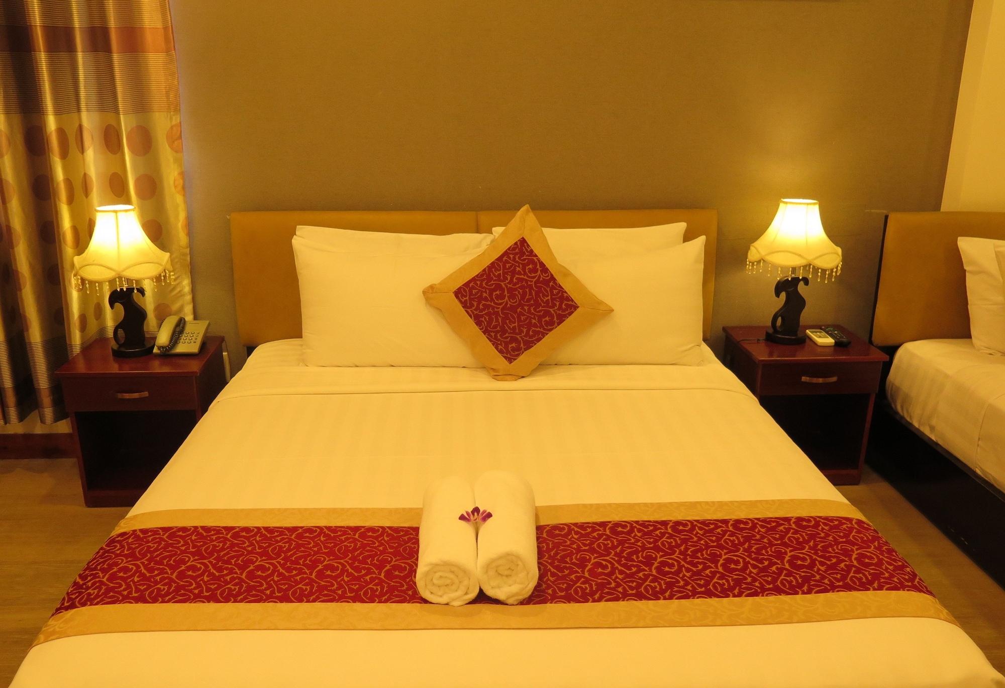 Sunflowers Hotel Airport Ho Chi Minh City Exterior photo